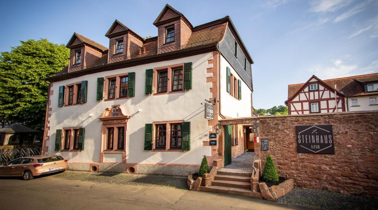 Steinhaus 1718 Hotel Budingen Exterior photo